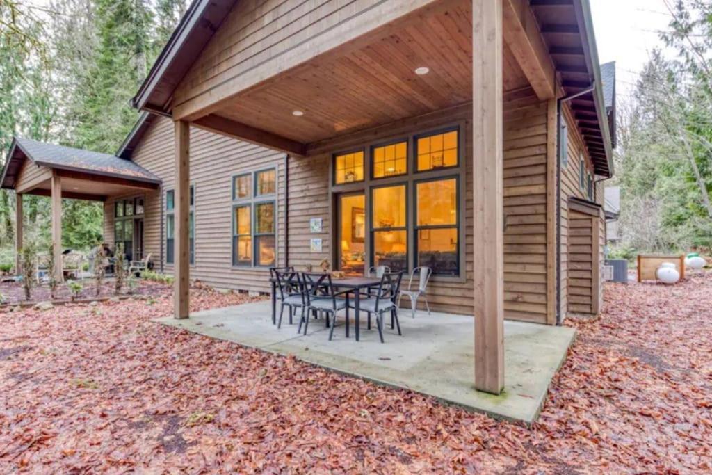 Modern Retreat In Mt Hood Oregon Resort Welches Экстерьер фото